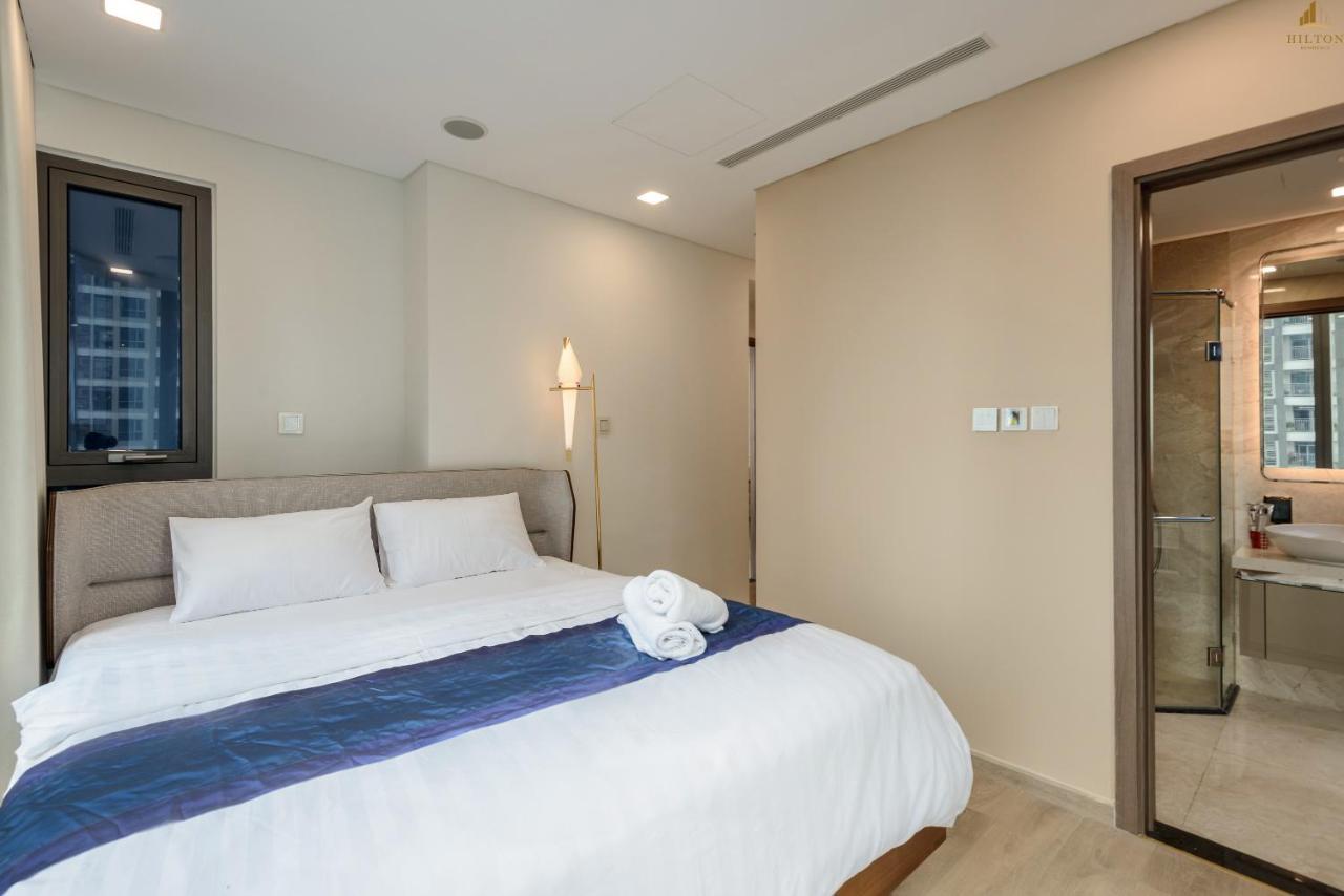 Hilton - Landmark 81 Vinhomes Central Park Apartment *